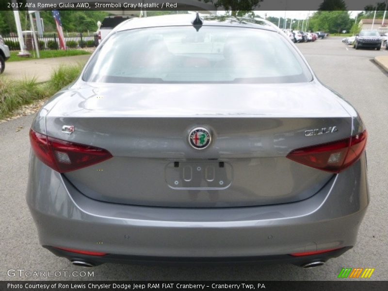Stromboli Gray Metallic / Red 2017 Alfa Romeo Giulia AWD