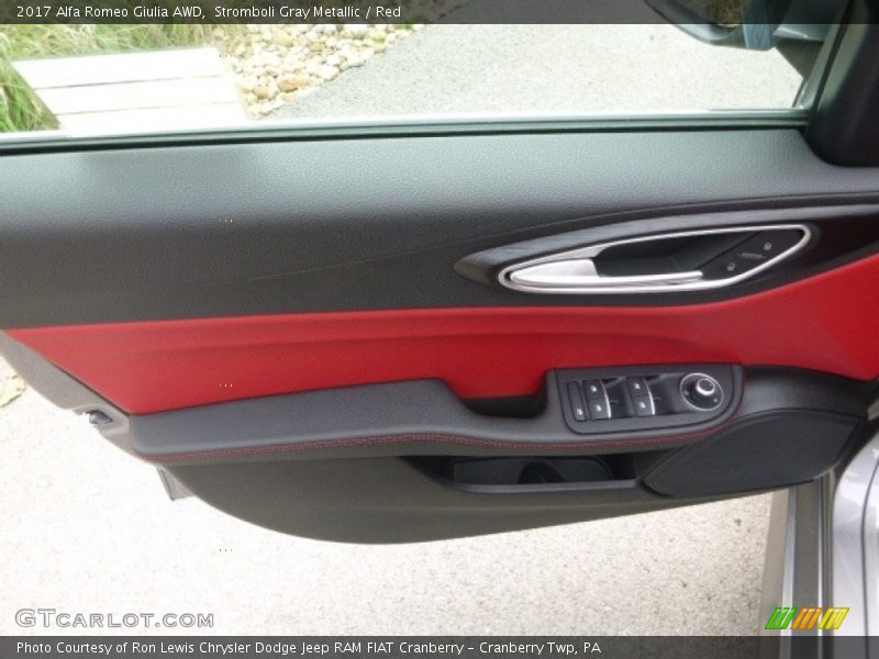 Stromboli Gray Metallic / Red 2017 Alfa Romeo Giulia AWD