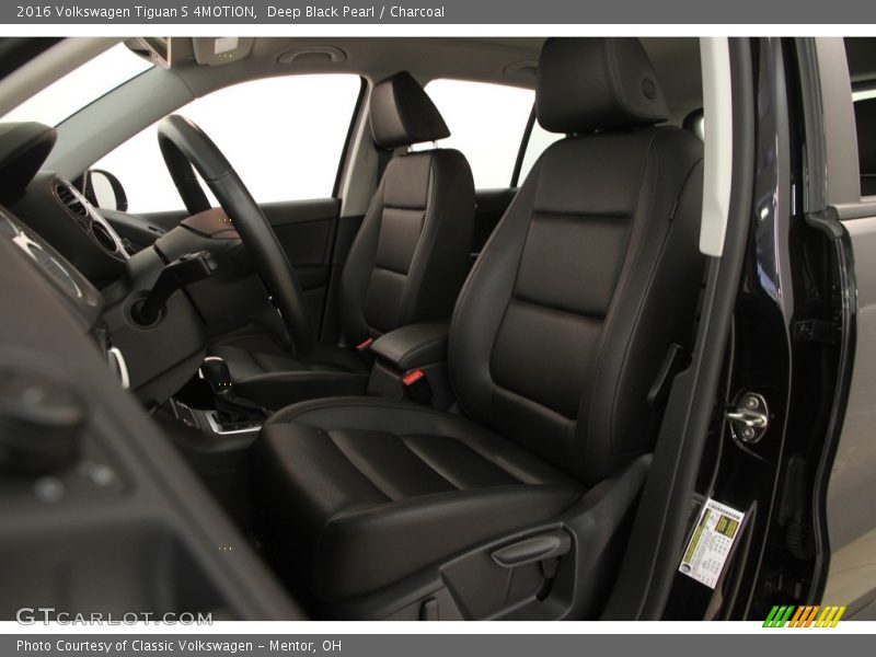 Front Seat of 2016 Tiguan S 4MOTION