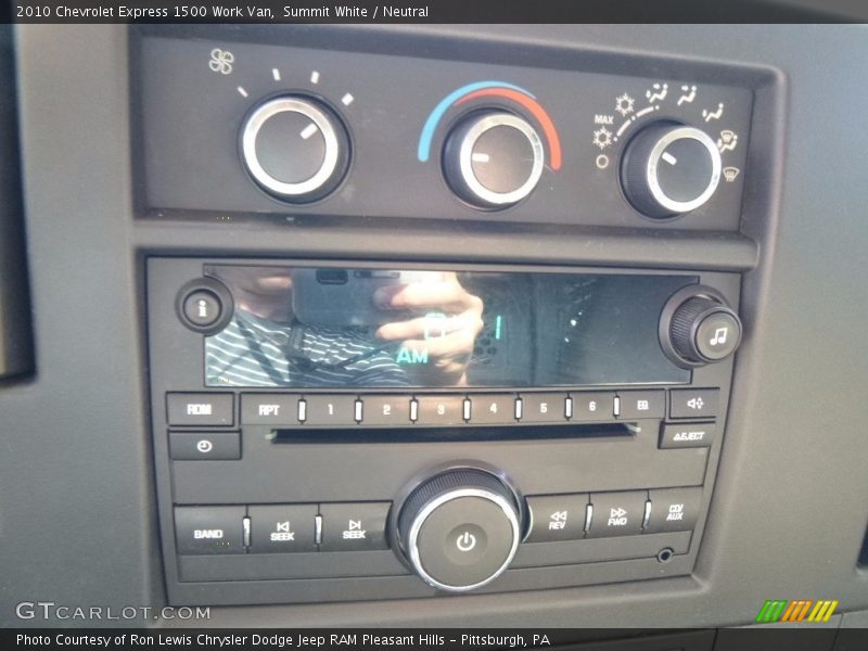 Summit White / Neutral 2010 Chevrolet Express 1500 Work Van