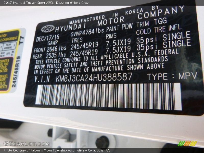 Dazzling White / Gray 2017 Hyundai Tucson Sport AWD