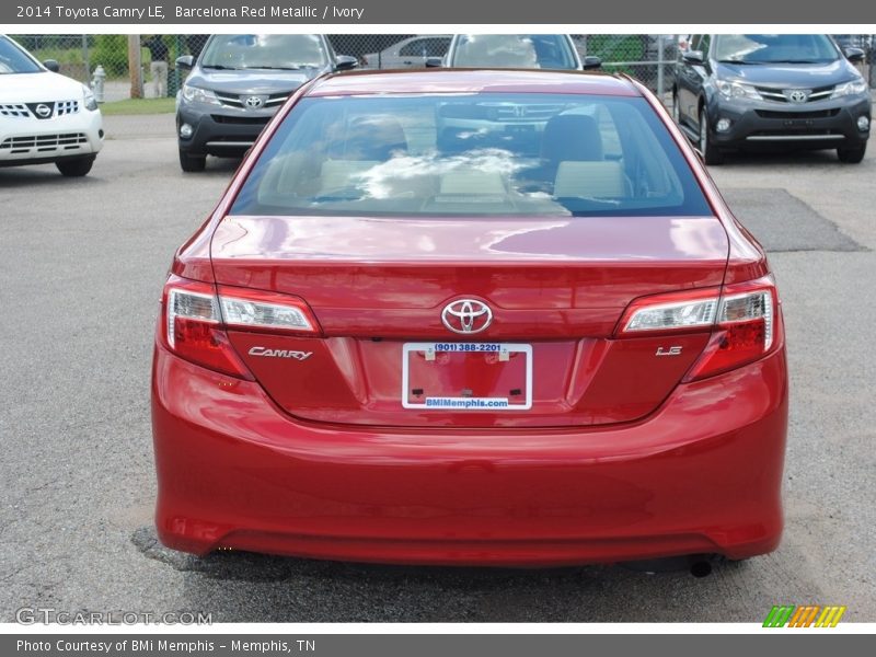Barcelona Red Metallic / Ivory 2014 Toyota Camry LE