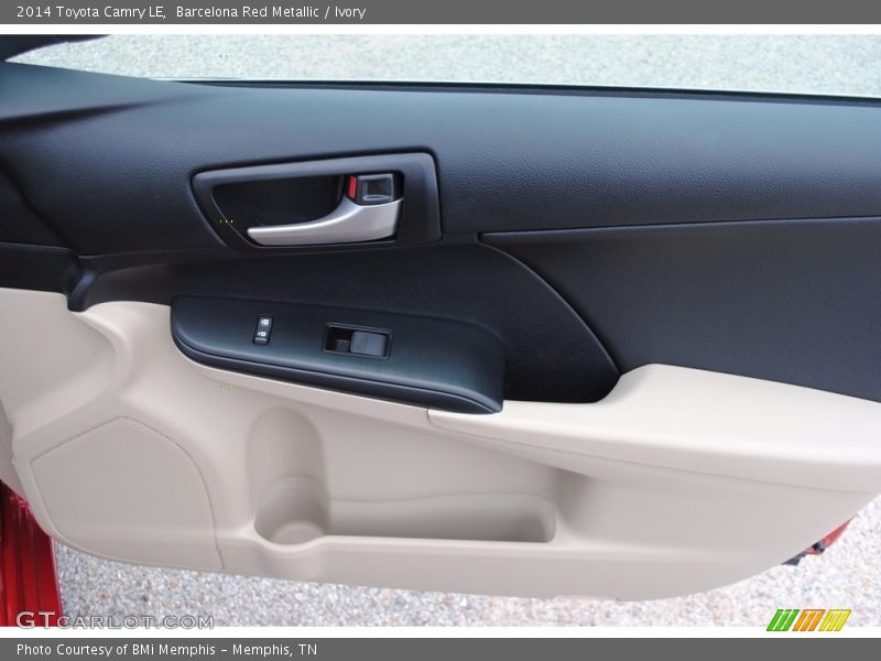 Barcelona Red Metallic / Ivory 2014 Toyota Camry LE
