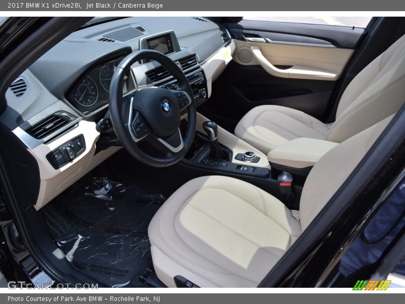 Jet Black / Canberra Beige 2017 BMW X1 xDrive28i