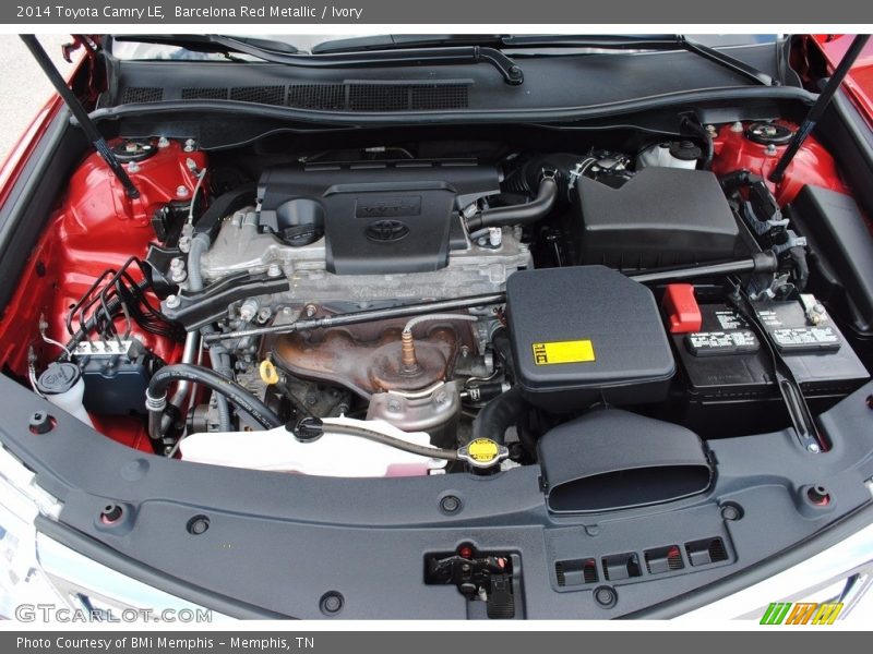 Barcelona Red Metallic / Ivory 2014 Toyota Camry LE