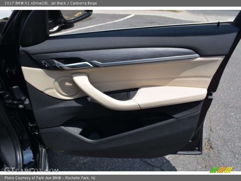 Jet Black / Canberra Beige 2017 BMW X1 xDrive28i