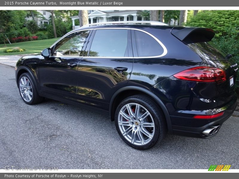 Moonlight Blue Metallic / Luxor Beige 2015 Porsche Cayenne Turbo