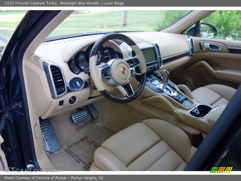 Moonlight Blue Metallic / Luxor Beige 2015 Porsche Cayenne Turbo