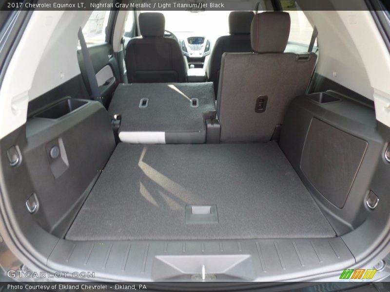 Nightfall Gray Metallic / Light Titanium/Jet Black 2017 Chevrolet Equinox LT