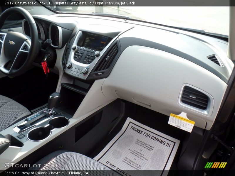 Nightfall Gray Metallic / Light Titanium/Jet Black 2017 Chevrolet Equinox LT