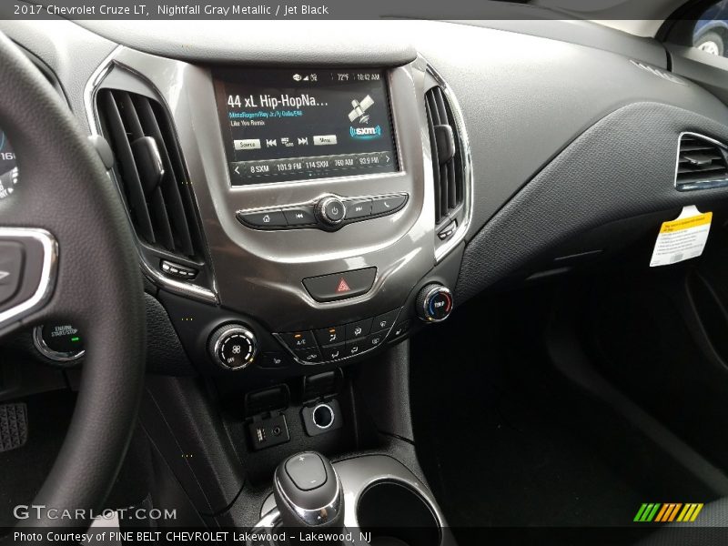 Nightfall Gray Metallic / Jet Black 2017 Chevrolet Cruze LT