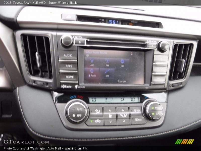 Super White / Black 2015 Toyota RAV4 XLE AWD