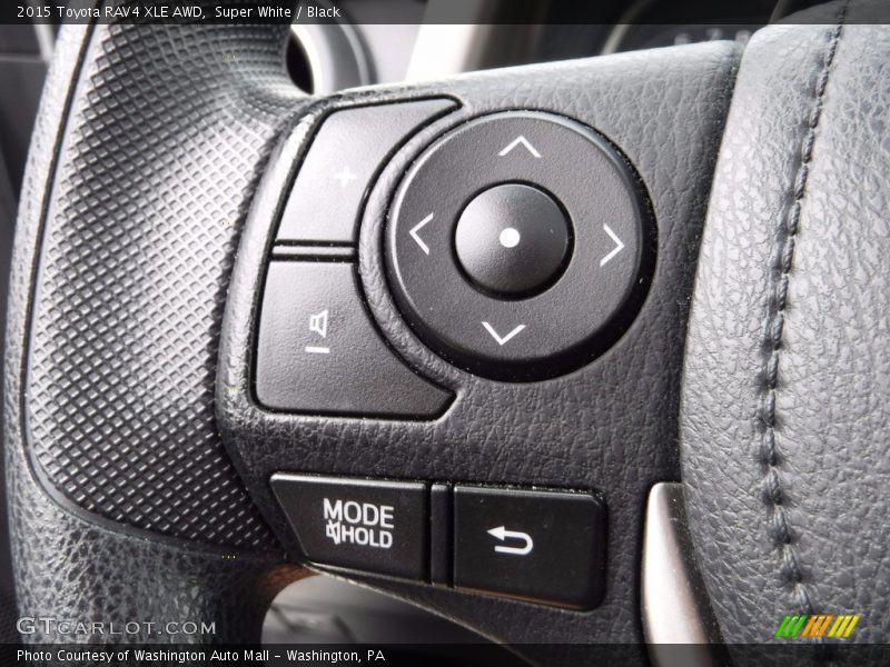 Super White / Black 2015 Toyota RAV4 XLE AWD