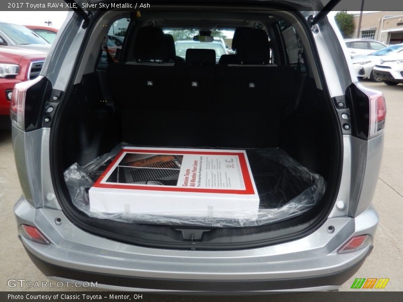 Silver Sky Metallic / Ash 2017 Toyota RAV4 XLE