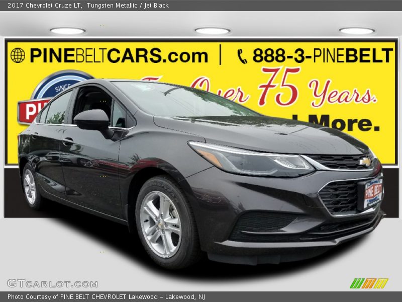 Tungsten Metallic / Jet Black 2017 Chevrolet Cruze LT