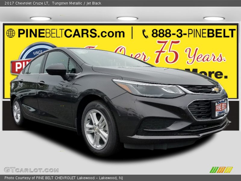 Tungsten Metallic / Jet Black 2017 Chevrolet Cruze LT