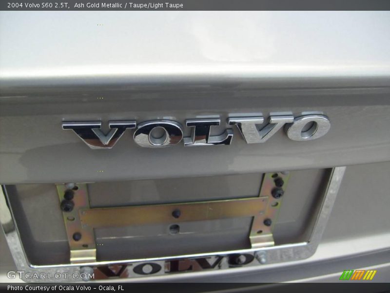 Ash Gold Metallic / Taupe/Light Taupe 2004 Volvo S60 2.5T