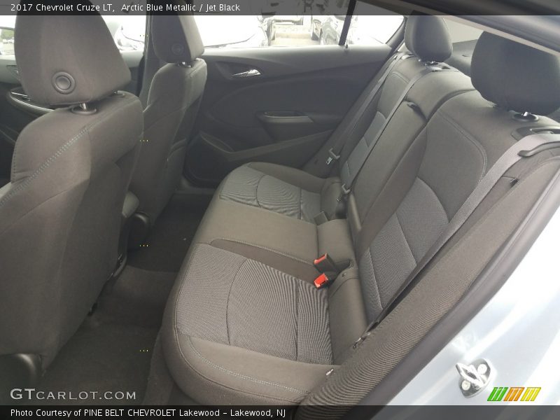 Arctic Blue Metallic / Jet Black 2017 Chevrolet Cruze LT