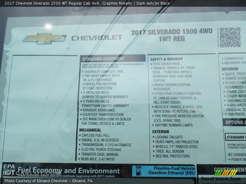 Graphite Metallic / Dark Ash/Jet Black 2017 Chevrolet Silverado 1500 WT Regular Cab 4x4