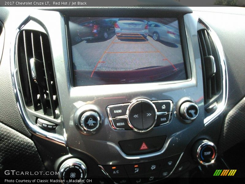 Red Hot / Jet Black 2017 Chevrolet Cruze LT