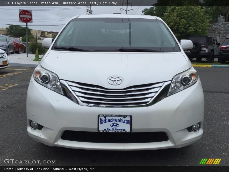 Blizzard White Pearl / Light Gray 2011 Toyota Sienna Limited AWD