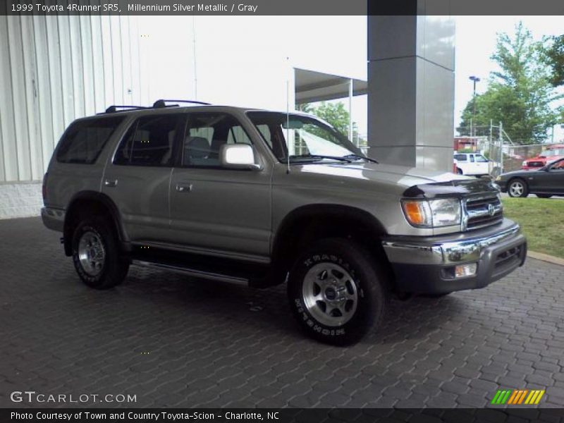 Millennium Silver Metallic / Gray 1999 Toyota 4Runner SR5