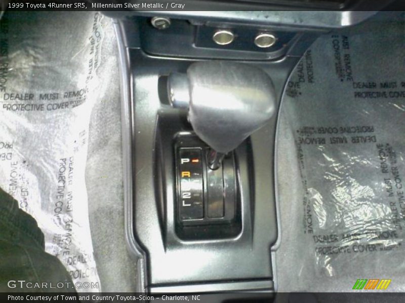 Millennium Silver Metallic / Gray 1999 Toyota 4Runner SR5