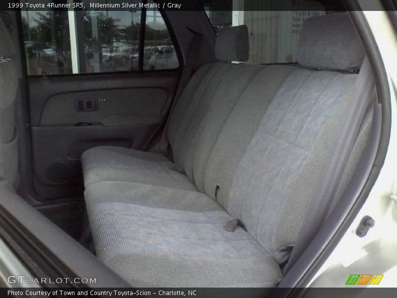 Millennium Silver Metallic / Gray 1999 Toyota 4Runner SR5