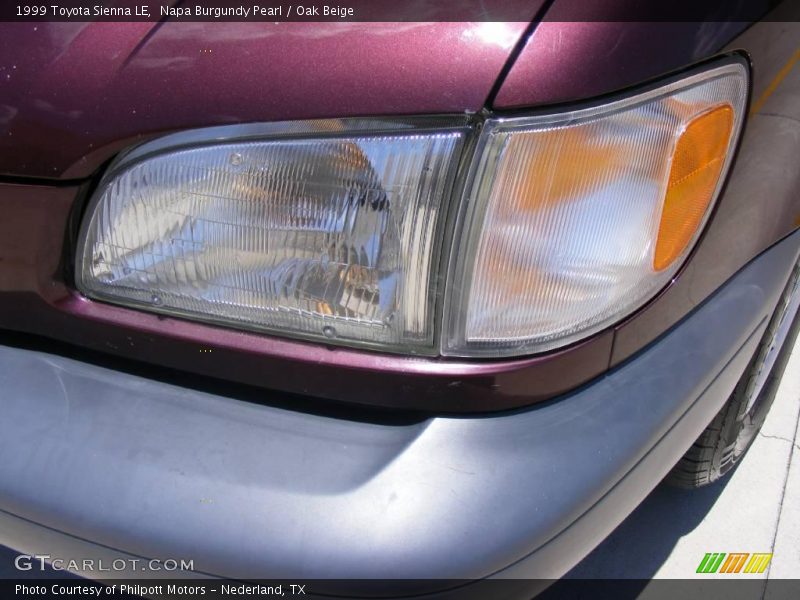 Napa Burgundy Pearl / Oak Beige 1999 Toyota Sienna LE