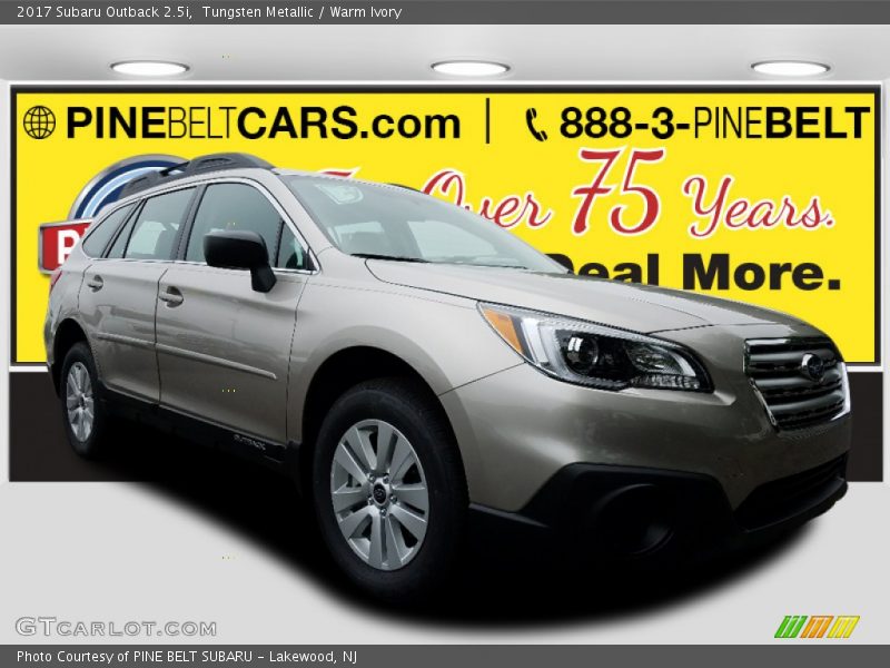 Tungsten Metallic / Warm Ivory 2017 Subaru Outback 2.5i