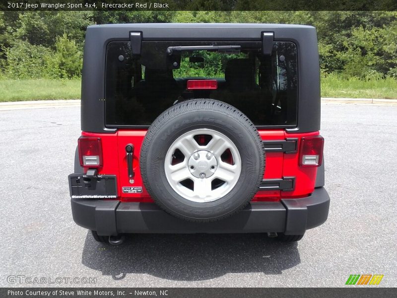 Firecracker Red / Black 2017 Jeep Wrangler Sport 4x4