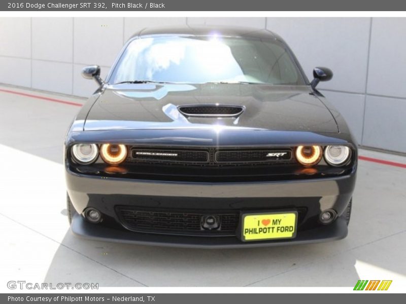 Pitch Black / Black 2016 Dodge Challenger SRT 392
