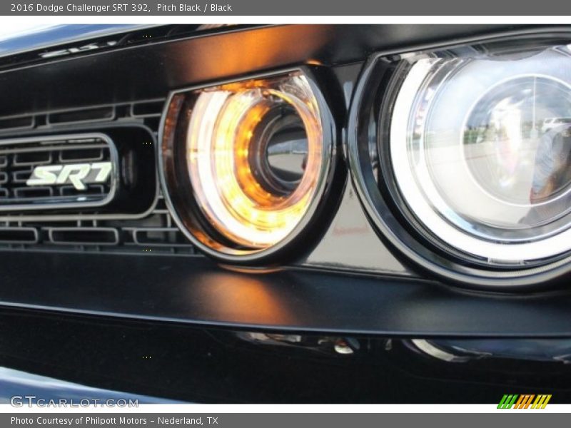 Pitch Black / Black 2016 Dodge Challenger SRT 392
