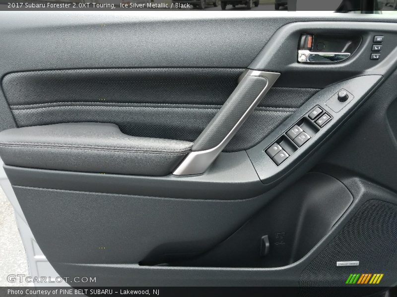 Ice Silver Metallic / Black 2017 Subaru Forester 2.0XT Touring