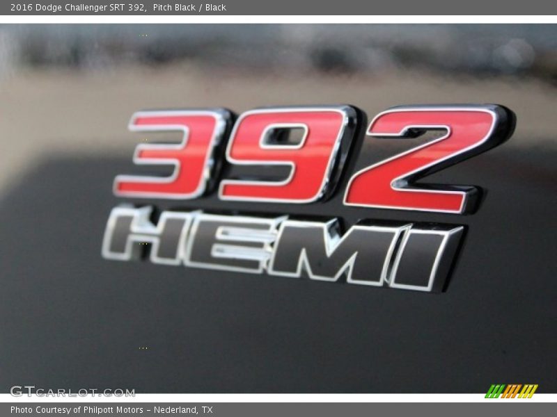Pitch Black / Black 2016 Dodge Challenger SRT 392