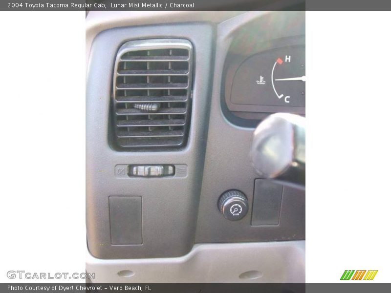 Lunar Mist Metallic / Charcoal 2004 Toyota Tacoma Regular Cab