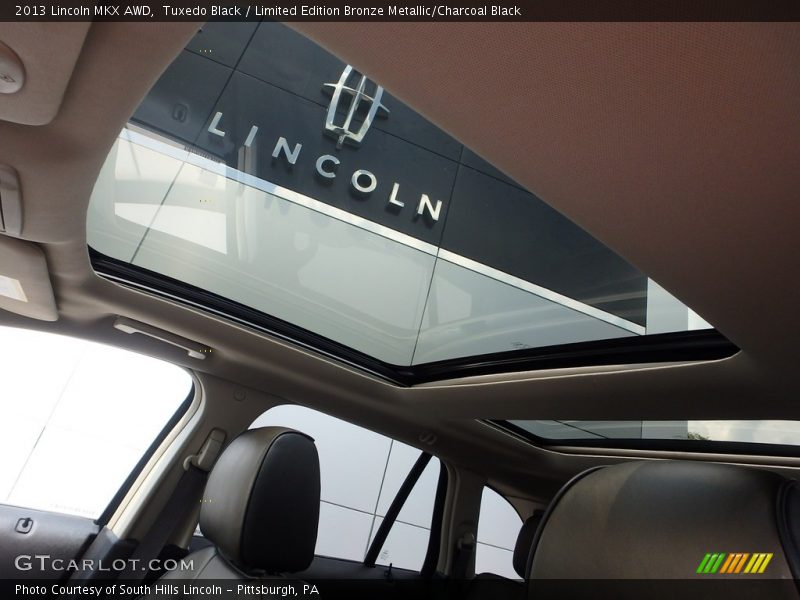 Tuxedo Black / Limited Edition Bronze Metallic/Charcoal Black 2013 Lincoln MKX AWD