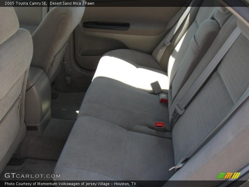 Desert Sand Mica / Fawn 2005 Toyota Camry SE