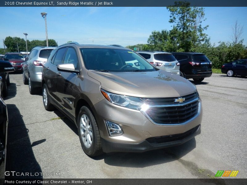 Sandy Ridge Metallic / Jet Black 2018 Chevrolet Equinox LT