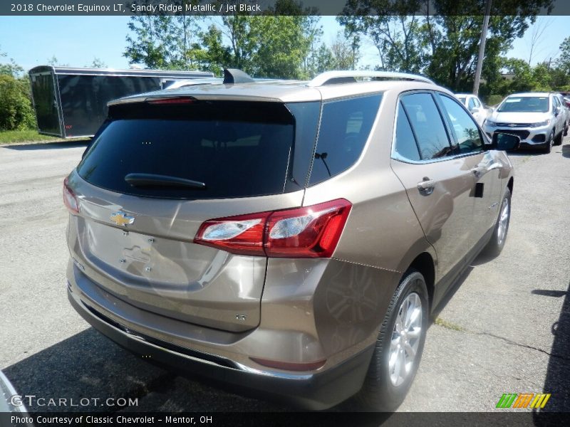 Sandy Ridge Metallic / Jet Black 2018 Chevrolet Equinox LT