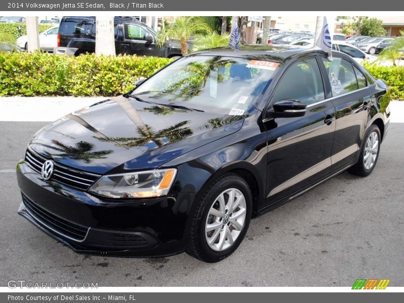Black / Titan Black 2014 Volkswagen Jetta SE Sedan