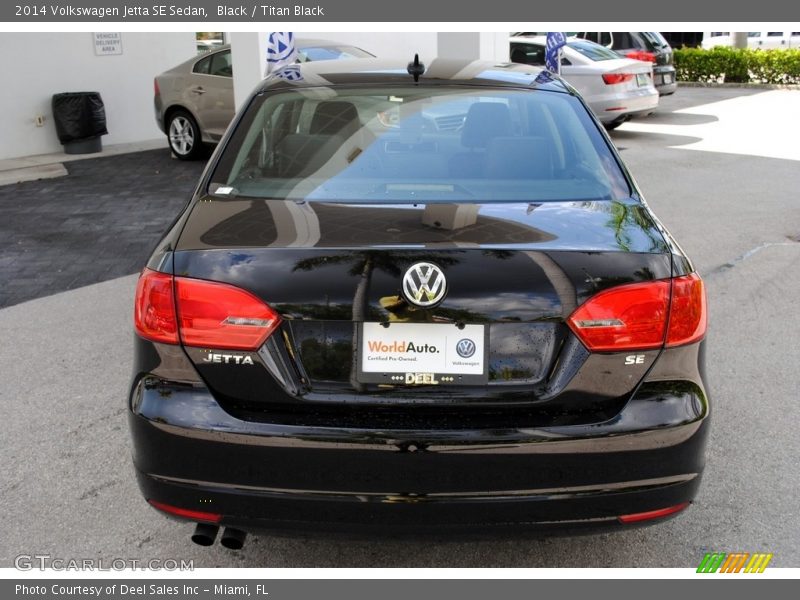 Black / Titan Black 2014 Volkswagen Jetta SE Sedan