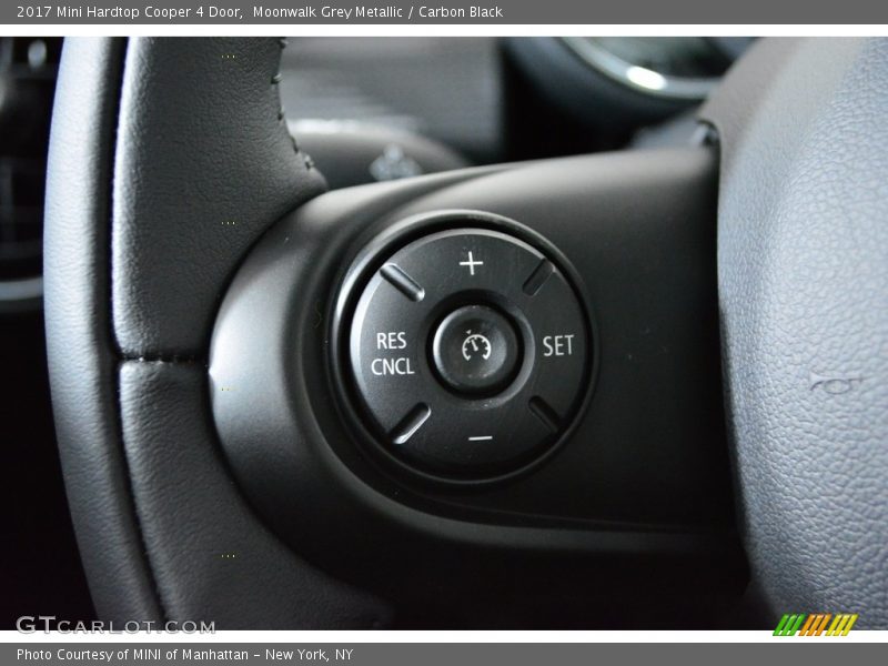 Moonwalk Grey Metallic / Carbon Black 2017 Mini Hardtop Cooper 4 Door