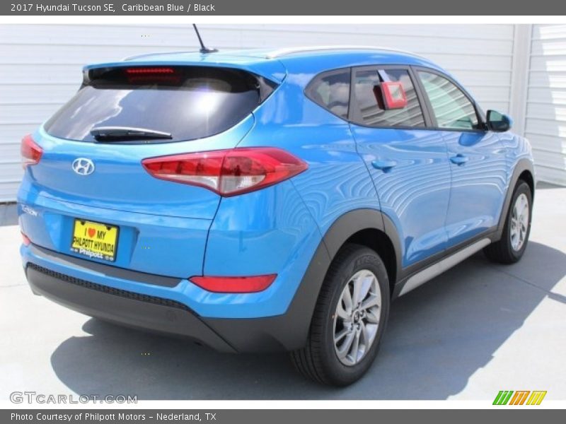 Caribbean Blue / Black 2017 Hyundai Tucson SE