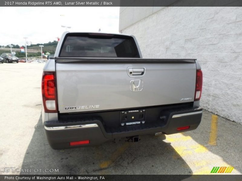 Lunar Silver Metallic / Black 2017 Honda Ridgeline RTS AWD