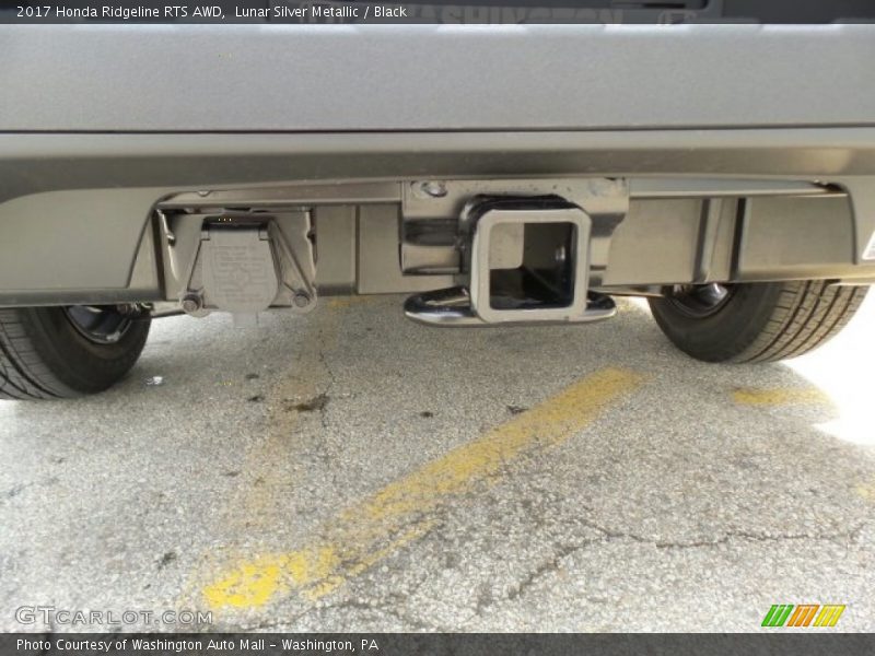 Lunar Silver Metallic / Black 2017 Honda Ridgeline RTS AWD