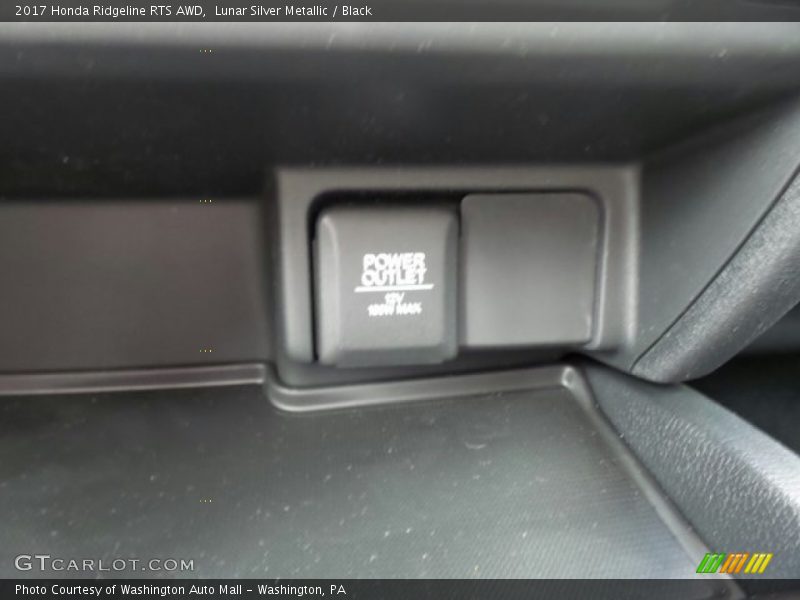 Lunar Silver Metallic / Black 2017 Honda Ridgeline RTS AWD