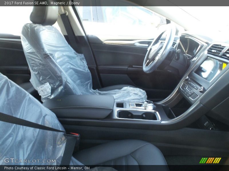 Magnetic / Ebony 2017 Ford Fusion SE AWD