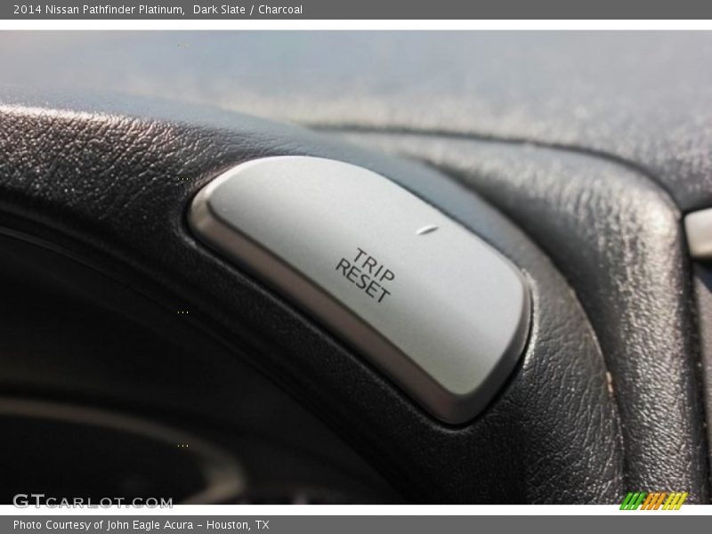 Dark Slate / Charcoal 2014 Nissan Pathfinder Platinum