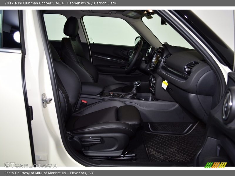 Pepper White / Carbon Black 2017 Mini Clubman Cooper S ALL4